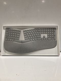 MICROSOFT 3RA - 00005 SURFACE KEYBOARD BLUETOOTH RRP £100