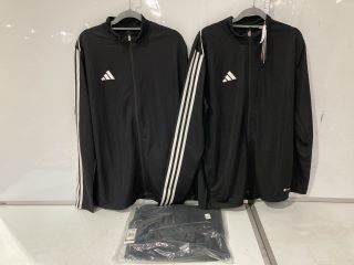 QTY OF ASSORTED CLOTHING ITEMS TO INCLUDE ADIDAS BLACK JACKET UK L