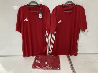 QTY OF ASSORTED CLOTHING ITEMS TO INCLUDE ADIDAS RED JERSEY UK XL