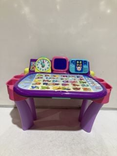 VTECH KIDS TOUCH AND LEARN ACTIVITY DESK & SUNNY DAY NICKELODEON SUNNY'S FAN-TASTIC SALON