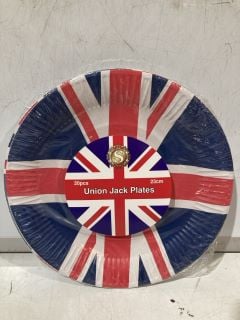 QTY OF UNION JACK PLASTIC PLATES (20PCS)