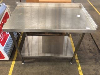 COMMERCIAL STAINLESS STEEL WORK TABLE CORNER W/ BOTTOM SHELF AND UPSTAND H93CM X W110CM X D66CM