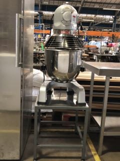 METCALFE 20LTR PLANETARY FREE STANDING COMMERCIAL MIXER RRP £ 2199