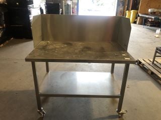 STAINLESS STEEL COUNTERTOP WITH SPLASH BACK AND LOWER BOTTOM ON WHEELS L122 X H131 X D75CM