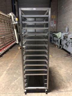 STAINLESS STEEL GASTRONORM 15 TIER STORAGE WHEELED TROLLEY TO INCLUDE 12 X TRAYS