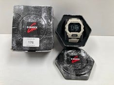 G-SHOCK GREY AND BLACK WATCH MODEL 3506 - LOCATION 6A.