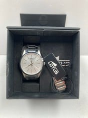 LOTUS SILVER WATCH MODEL 15959 - LOCATION 6A.