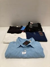 5 X LEVI'S GARMENTS VARIOUS SIZES AND MODELS INCLUDING BLUE SHIRT XL - LOCATION 23A.