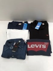 5 X LEVIS CLOTHING VARIOUS SIZES AND MODELS INCLUDING BLACK POLO SHIRT SIZE XL - LOCATION 44A .