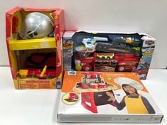 3 X VARIOUS TYPES OF TOYS INCLUDING ELECTRIC COOKER - LOCATION 20A.