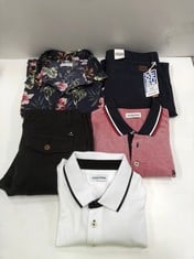 5 X JACK AND JONES CLOTHING VARIOUS MODELS AND SIZES INCLUDING WHITE POLO SHIRT SIZE L -LOCATION 37B .