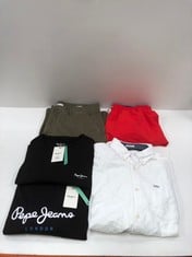 5 X PEPE JEANS BRAND CLOTHES VARIOUS MODELS AND SIZES INCLUDING WHITE SHIRT SIZE S - LOCATION 30B .