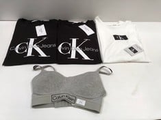 4 X CALVIN KLEIN BRAND CLOTHING VARIOUS SIZES AND MODELS INCLUDING BLACK SWIMMING COSTUME SIZE 3XL - LOCATION 6B.