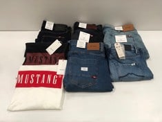 7 X MUSTANG BRAND CLOTHING VARIOUS SIZES AND MODELS INCLUDING WHITE T-SHIRT SIZE XL - LOCATION 2B.