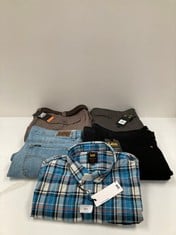 5 X GARMENTS READ VARIOUS SIZES AND MODELS INCLUDING SHIRT L - LOCATION 51B.