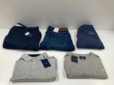 5 X HACKETT GARMENTS VARIOUS SIZES AND MODELS INCLUDING GREY T-SHIRT SIZE M - LOCATION 44B.