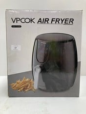 AIR FRYER VPCOK MODEL LQ-2507B BLACK - LOCATION 38A.