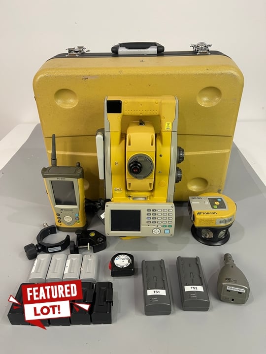 Topcon Gpt 9005A Robotic Total Station One Man Kit Survey Fc200 Rover Rc-3R A7,  With Case  And  Accessories. The Kit Includes A Survey Fc200 And Prism A7 Rover Rc-3R, Mp:75 Mini Inverter, Battery Ch