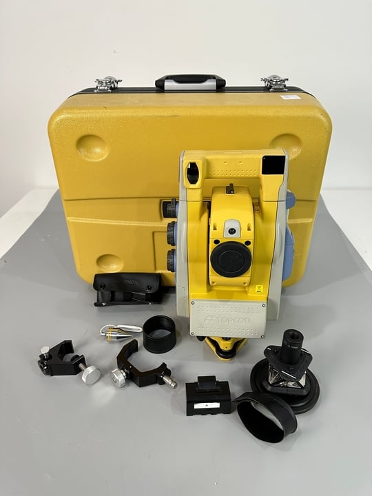 Topcon Is-03 Imaging Station, With  Case And Accessories. (VAT ONLY PAYABLE ON BUYERS PREMIUM)