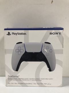 SONY PLAYSTATION DUAL SENSE WIRELESS CONTROLLER - WHITE - RRP.£64