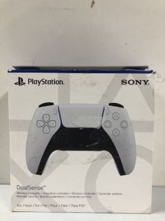 SONY PLAYSTATION DUAL SENSE WIRELESS CONTROLLER - WHITE - RRP.£64