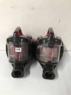 2 X CE BAGLESS CYLINDER VACUUM CLEANER MODEL: C700VC18