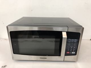 TOSHIBA SIMPLICITY MATTERS MICROWAVE OVEN