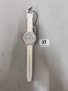 TOMMY HILFIGER WATCH MODEL NO: TH.306.1.47.2433