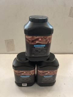 3 X MAXI NUTRITION CYCLONE STRENGTH (BB: 10/24)