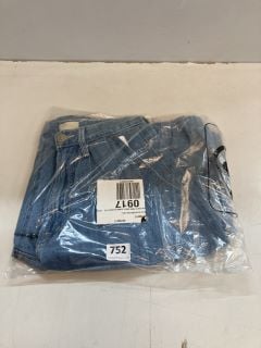 HW POUTY PREP ANKLE JEANS WAIST SIZE: 25