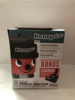 HENRYMICRO NUMATIC VACUUM CLEANER