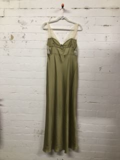 WOMEN'S DESIGNER DRESS IN LIME PALM LEAF - SIZE S - RRP $118