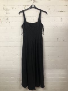 WOMEN'S DESIGNER DRESS IN BLACK - SIZE S - RRP $198