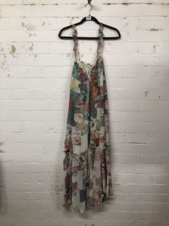 WOMEN'S DESIGNER DRESS IN FLORAL COMBO - SIZE S - RRP £160