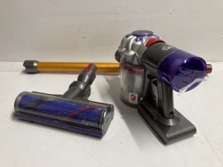 DYSON UPRIGHT VACUUM CLEANER