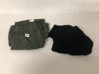 2 X CLOTHING ITEMS TO INCLUDE ZARA KHAKI CARGOS INNSIZE M