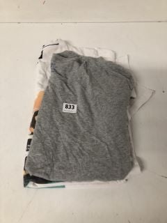 2 X DESIGNER T-SHIRTS TO INCLUDE POLO RALPH LAUREN CREW NECK IN GREY SIZE M