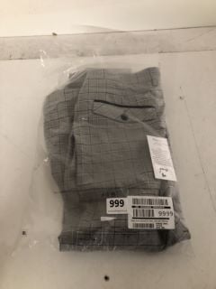 SKOPES BROOK TAILORED FIT CHECK TROUSERS IN LIGHT GREY - SIZE 44R