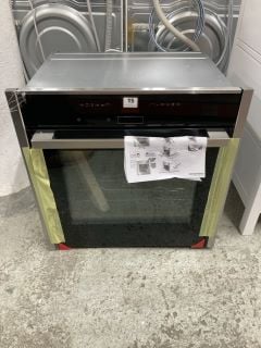 NEFF ELECTRIC SINGLE OVEN MODEL B57CR22N0B RRP £899