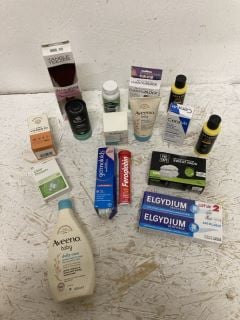 QTY OF ITEMS INC ULTRASUN SPF 50+ FACE