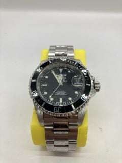 INVICTA AUTOMATIC PROFESSIONAL 660FT-200M WATER RESISTANT MENS WATCH