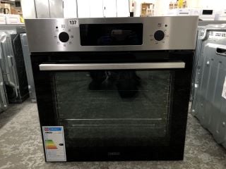 ZANUSSI BUILT - IN SINGLE OVEN - MODEL ZOHCX3X2 - RRP.£249 (EX-DISPLAY)