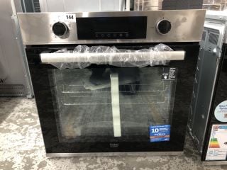 BEKO BUILT - IN SINGLE OVEN - MODEL BBIE22300XFP - RRP.£249 (EX-DISPLAY)