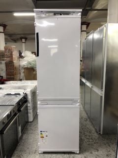 GRUNDIG TALL INTEGRATED FRIDGE FREEZER - MODEL GKFED473 - RRP.£332 (EX-DISPLAY)