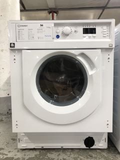 INDESIT INTEGRATED WASHER DRYER ( 7 + 5 KG ) - MODEL BI WDIL 75125 UK N - RRP.£500 (EX-DISPLAY)