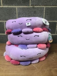 3 X SQUISHMALLOWS PET BEDS