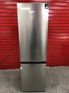 HISENSE FREESTANDING FRIDGE FREEZER MODEL: RB440N4ACA