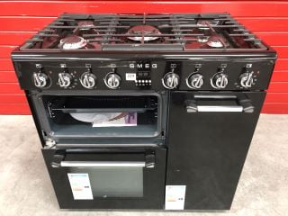 SMEG RANGE COOKER MODEL: BM93BL