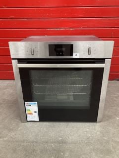 NEFF INTEGRATED SINGLE OVEN MODEL: B3CCC0AN0B (EX DISPLAY) RRP: £549