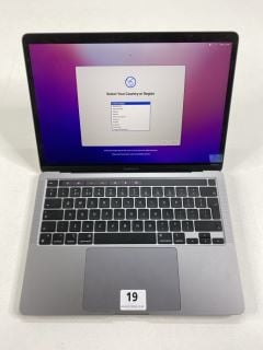 APPLE MACBOOK PRO (2020) 256GB LAPTOP IN SILVER: MODEL NO A2338 (UNIT  ONLY). APPLE M1, 8GB RAM,   [JPTN41419]